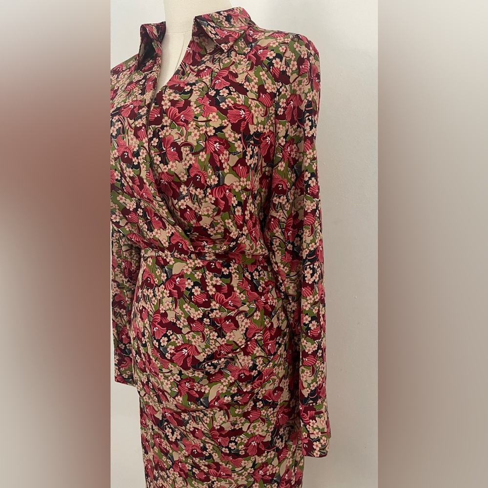 Castro Floral Long Sleeve Collared Dress Deep V Neck Size 2 - Picture 2 of 7